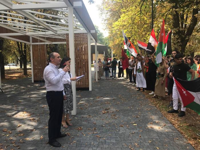 Торжественное открытие сквера и митинг в поддержку Президента Российской Федерации.