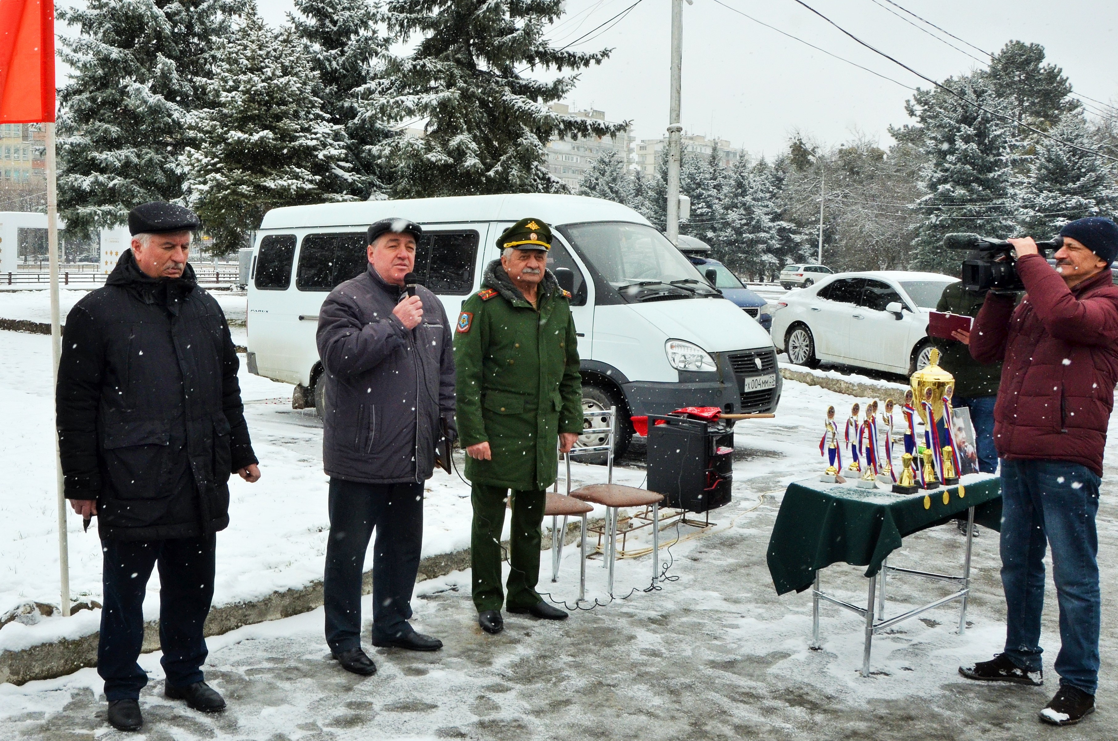 В Нальчике прошли мероприятия в знак поддержки ВС РФ