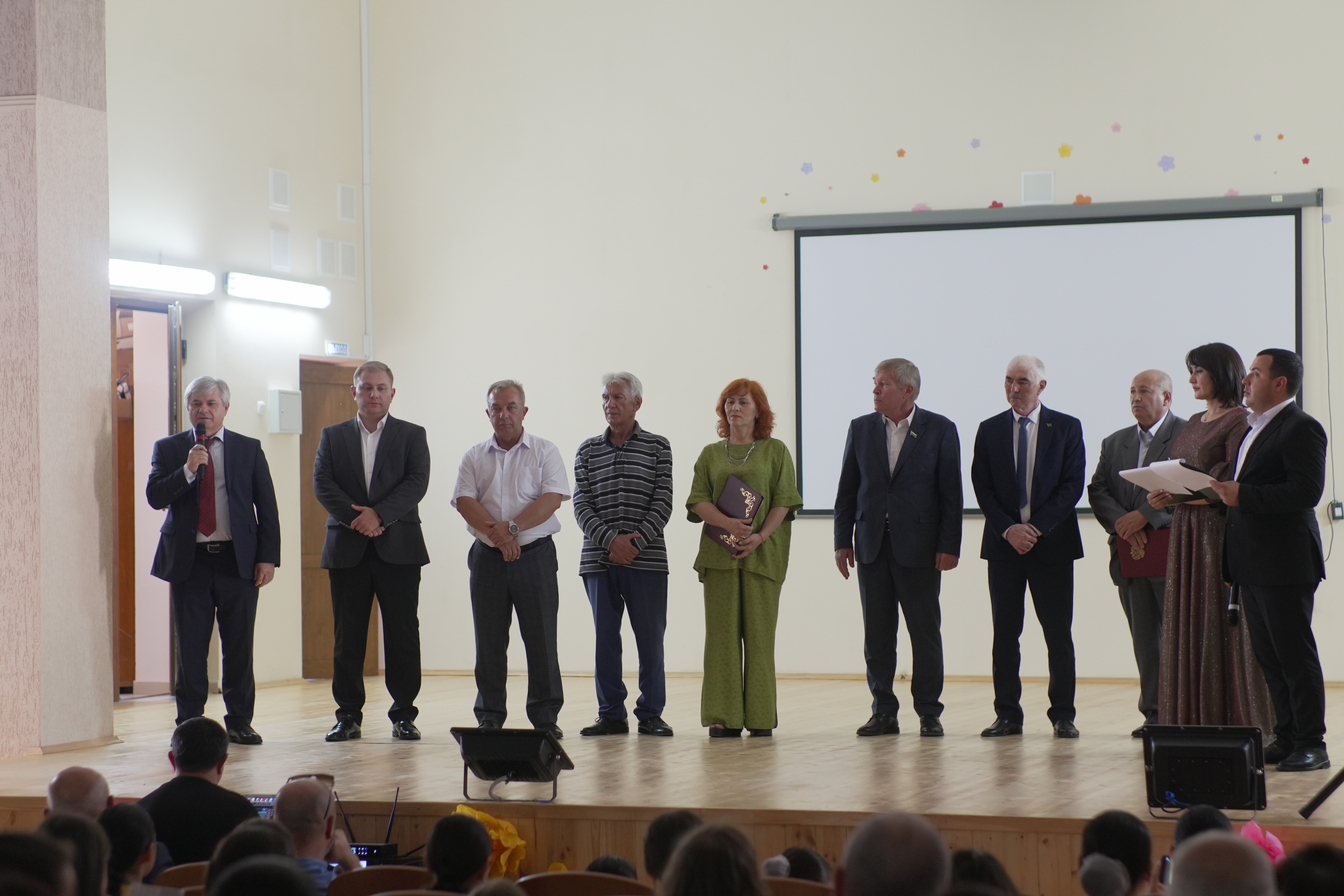 26 июня проведен межрегиональный краеведческий фестиваль «Страницы истории Кабардино-Балкарии». 