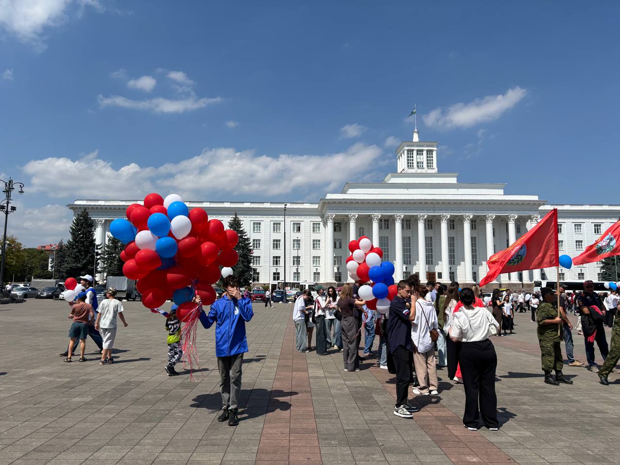 День государственного флага РФ 2025